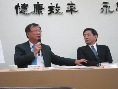 農委會主委陳保基與國發會主委管中閔